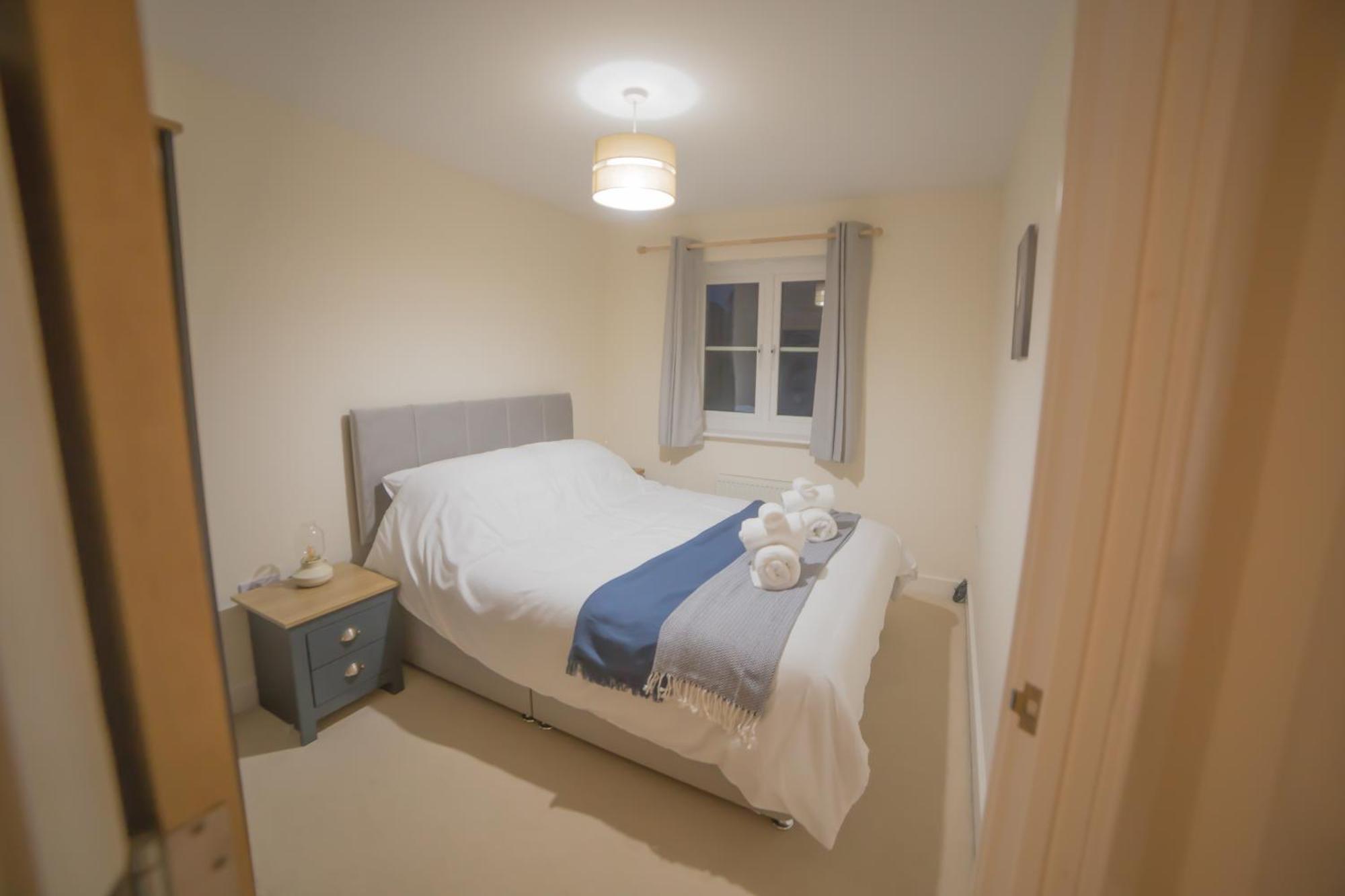 Villa Sleeps9 Parking&Garage 17 Mins To Gatwick, 30 To London Merstham Exterior foto